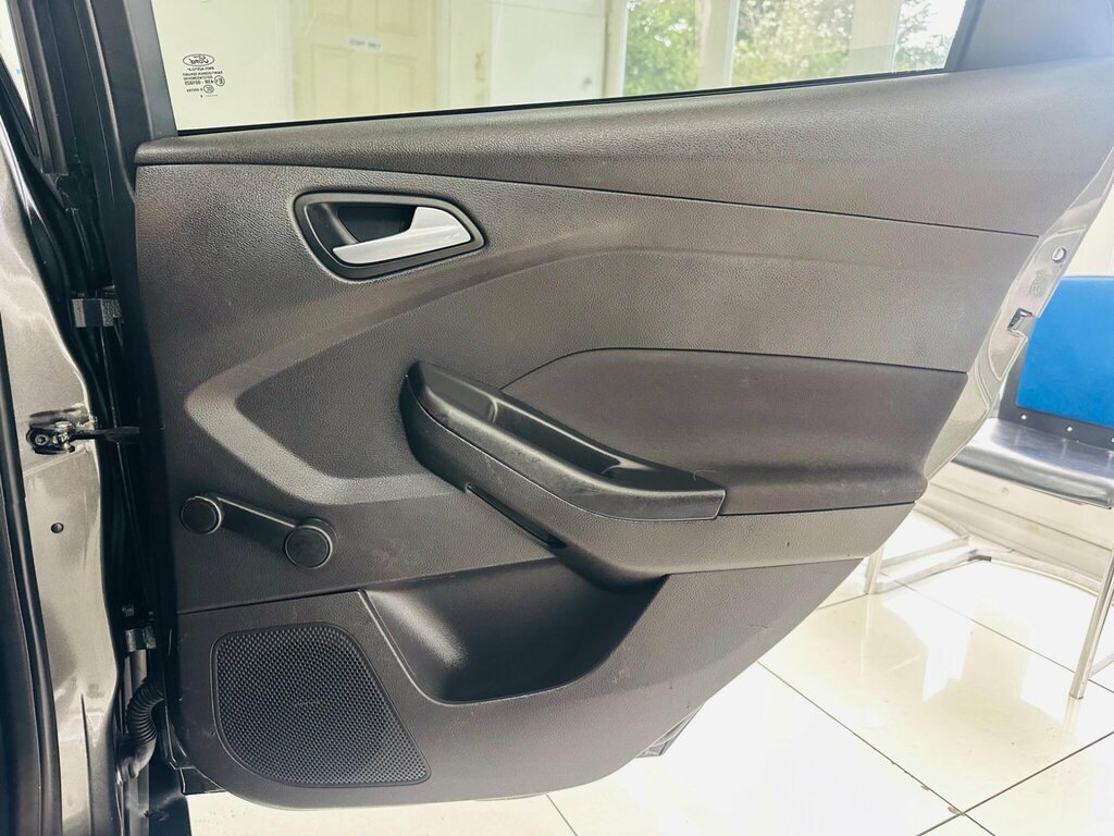Ford Focus 1L Zetec Blue #21