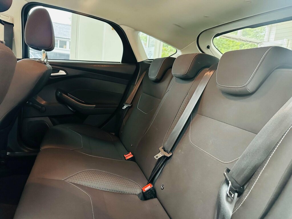 Ford Focus 1L Zetec Blue #35