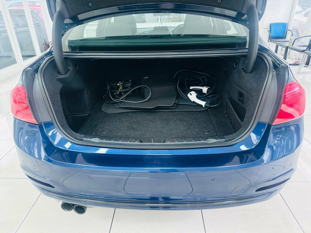 BMW 3 Series 320D Xdrive Se Step Blue #43