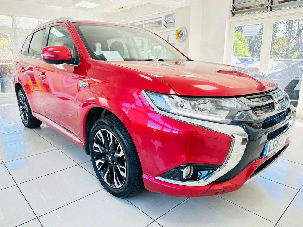 Mitsubishi Outlander 2.0H 12Kwh Gx4h Cvt 4Wd Euro 6 Ss Red