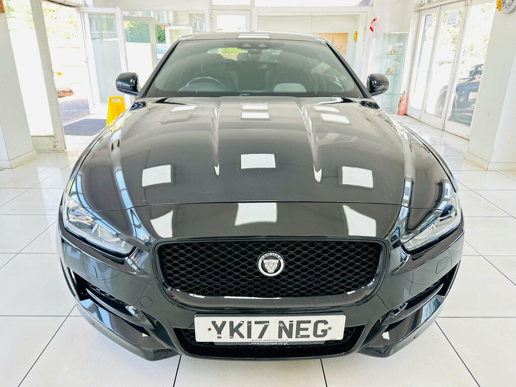 Jaguar XE 2.0D R-sport Euro 6 Ss Black #2