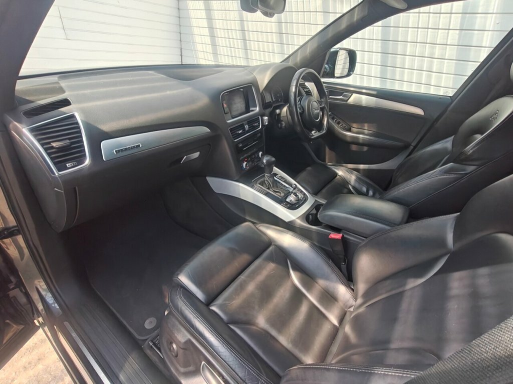 Audi Q5 2L S Line Plus Grey #4
