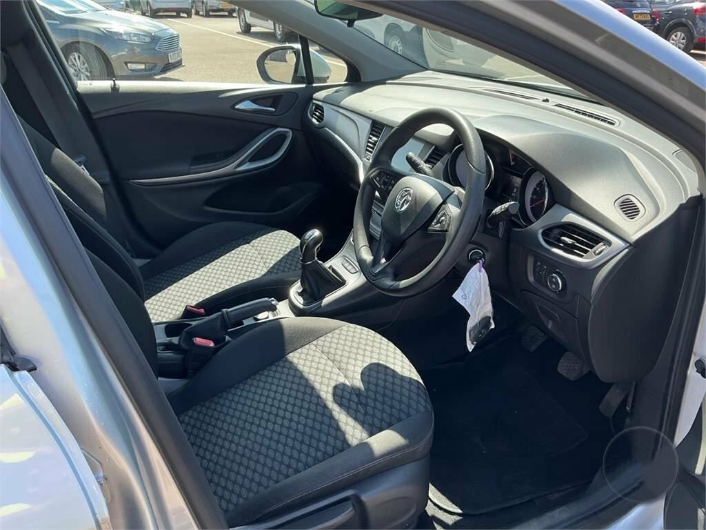 Vauxhall Astra 1L Design Silver #4