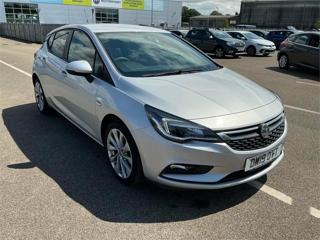 Vauxhall Astra 1L Design Silver