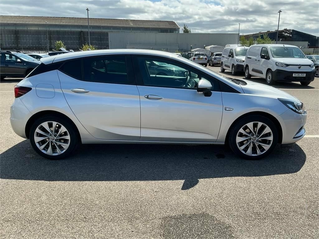 Vauxhall Astra 1L Design Silver #2
