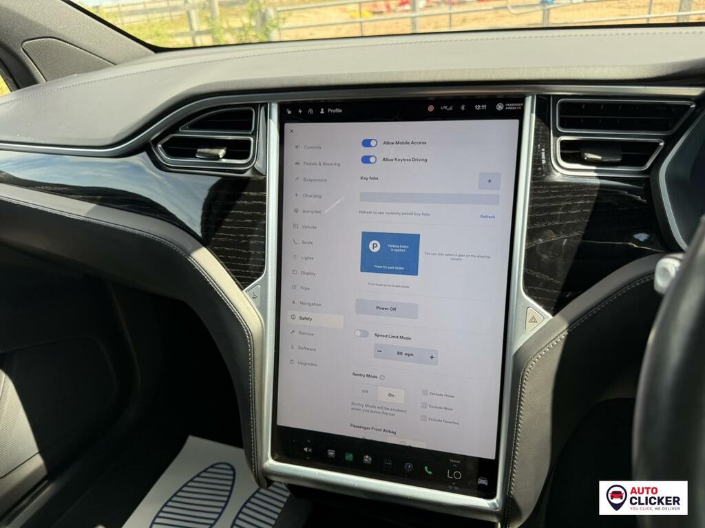 Tesla Model X 245Kw 75Kwh Dual Motor White #62