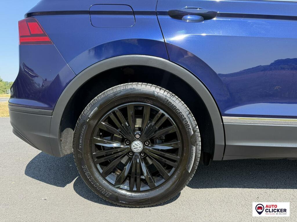 Volkswagen Tiguan 2017 Volkswagen Tiguan Se Nav 2.0Tdi Bmt Grey #3