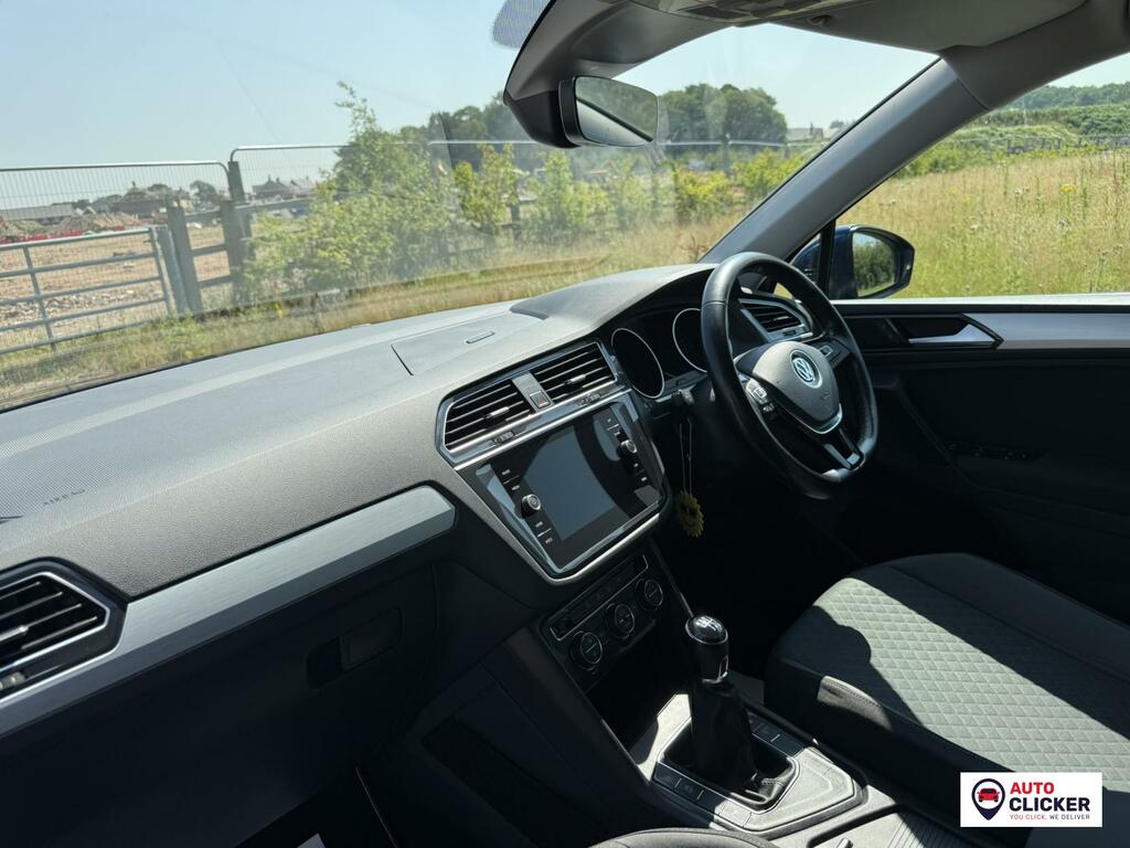 Volkswagen Tiguan 2017 Volkswagen Tiguan Se Nav 2.0Tdi Bmt Grey #31