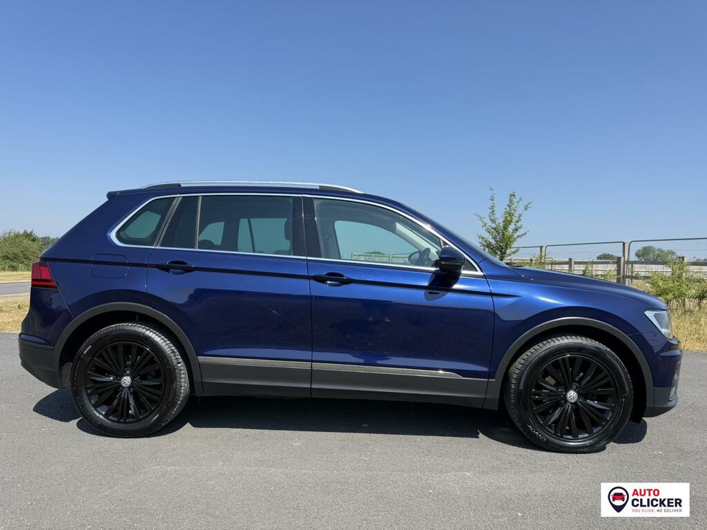 Volkswagen Tiguan 2017 Volkswagen Tiguan Se Nav 2.0Tdi Bmt Grey #2