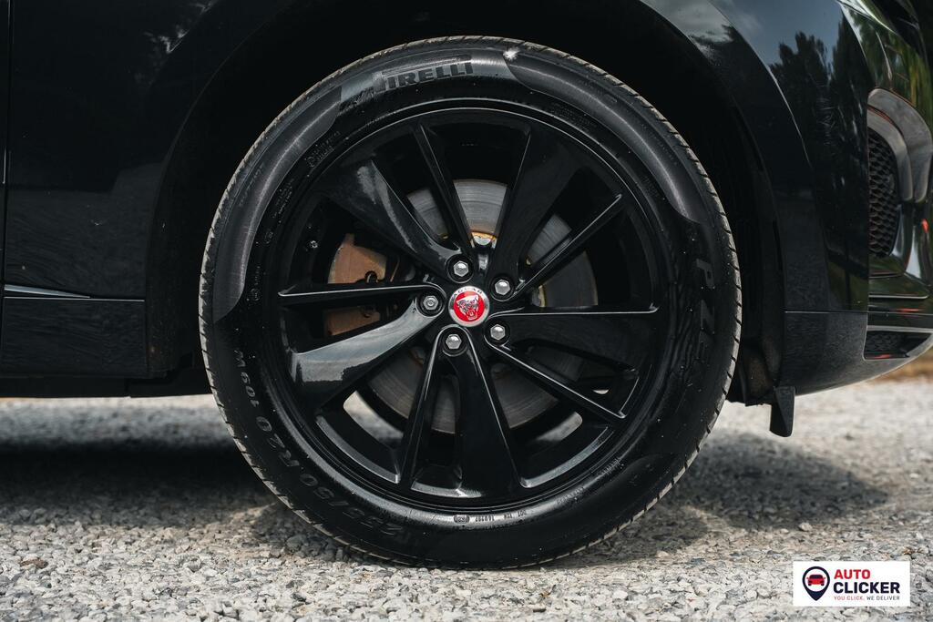 Jaguar F-Pace R-dynamic Black Black #5