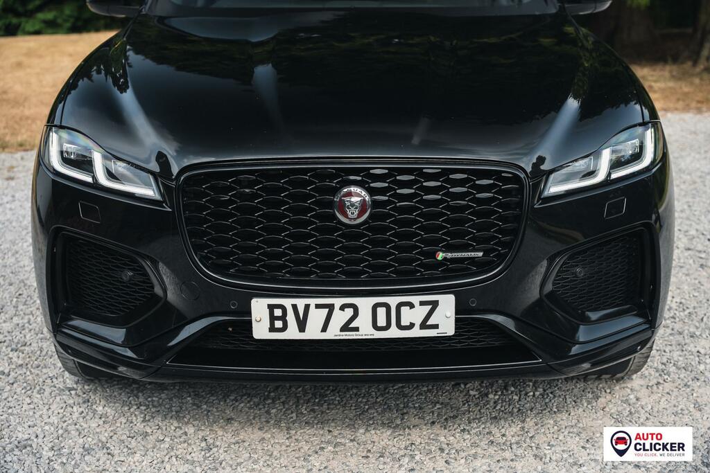 Jaguar F-Pace 2.0 D200 R-dynamic Se Black Awd 2023 Red #17