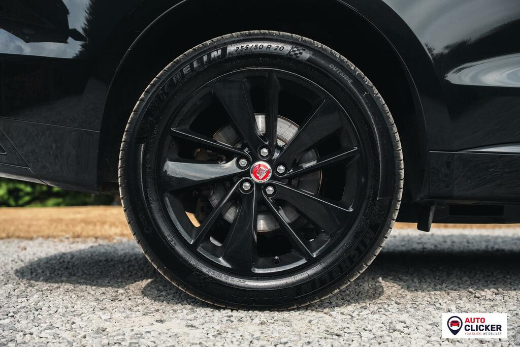 Jaguar F-Pace R-dynamic Black Black #4