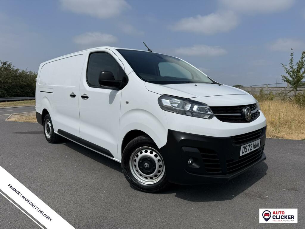 Vauxhall Vivaro Dynamic White