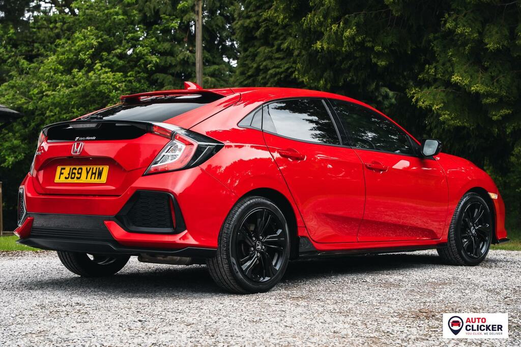 Honda Civic Sport Line Red #5