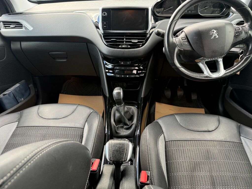 Peugeot 2008 2017 1.6 Bluehdi Allure Suv Euro Black #2