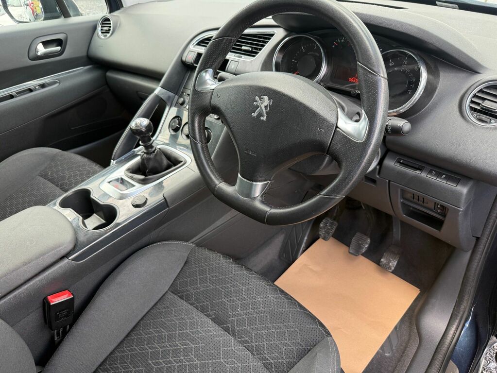 Peugeot 3008 2015 1.6 Hdi Active Suv Euro 5 Blue #2