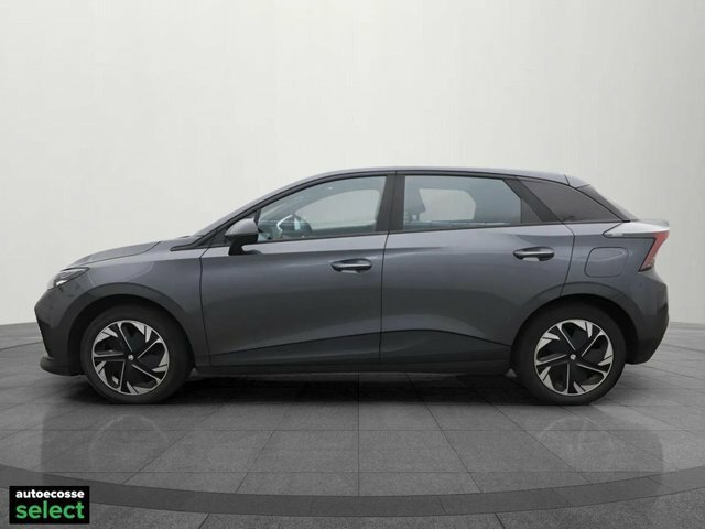 MG MG4 Se Long Range Hatchback Grey #5