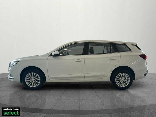 MG MG5 Excite Long Range Estate White #4