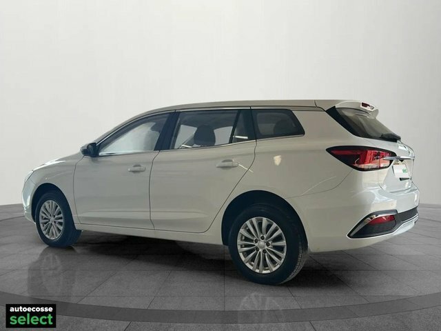 MG MG5 Excite Long Range Estate White #5