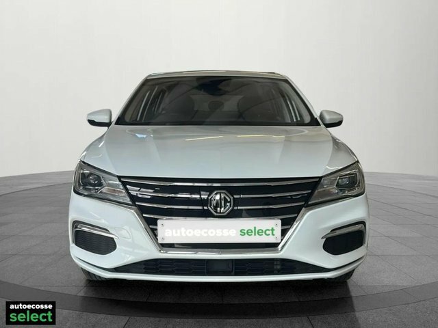 MG MG5 Excite Long Range Estate White #2