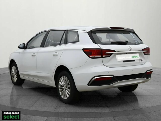 MG MG5 Excite Long Range Estate White #4