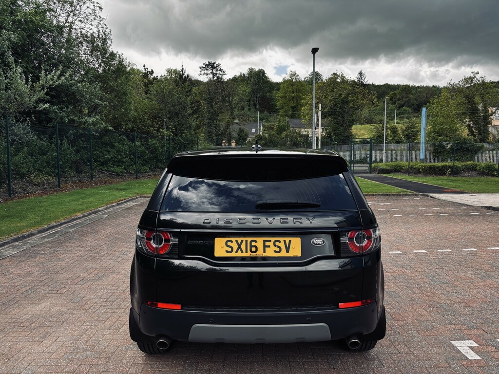 Land Rover Discovery Sport 2.0 Td4 Se Tech SX16FSV Black #5