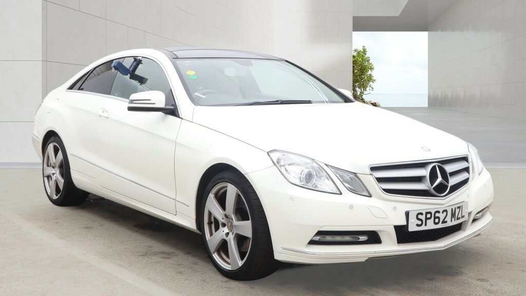 Mercedes-Benz E Class 2.1 E250 Cdi Blueefficiency Se White #2