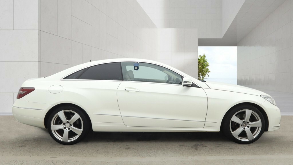 Mercedes-Benz E Class 2.1 E250 Cdi Blueefficiency Se White #5