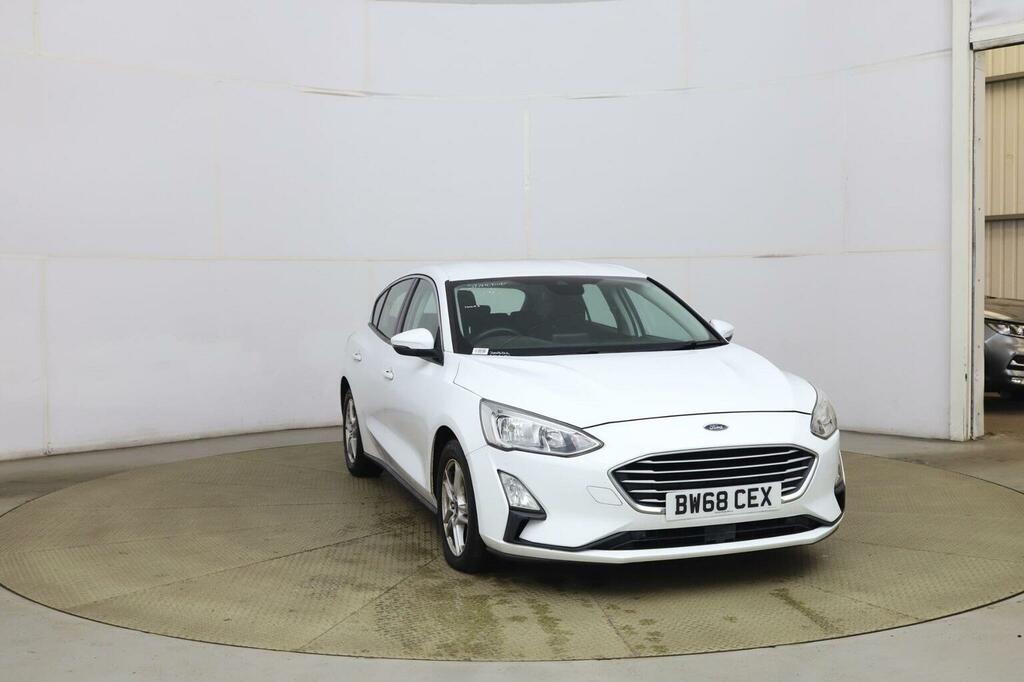 Ford Focus Hatchback 1.5 Ecoblue Zetec Euro 6 Ss 2019 White #3