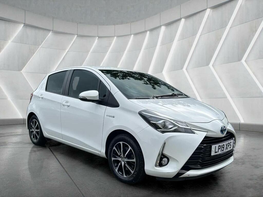 Toyota Yaris Hatchback 1.5 Vvt-h Icon Tech E-cvt Euro 6 Ss 5 LP19XPS White #3