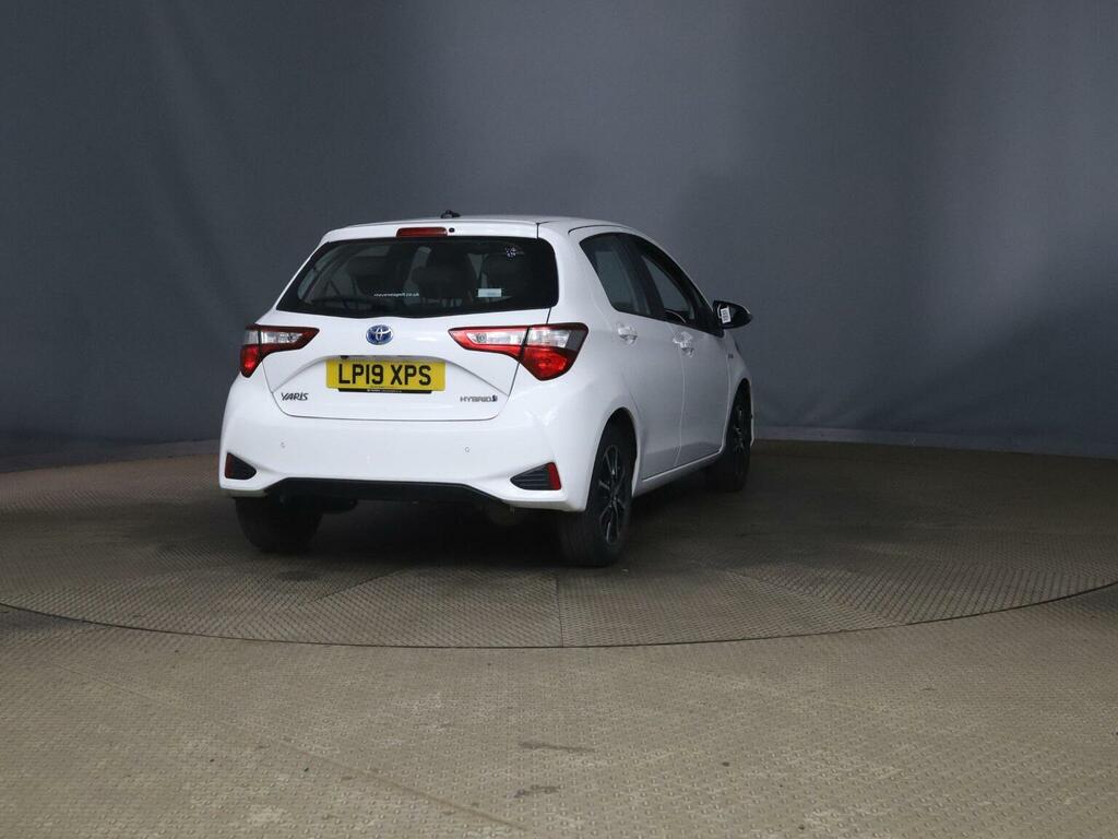 Toyota Yaris 1.5 Vvt-h Icon Tech E-cvt Euro 6 Ss White #6