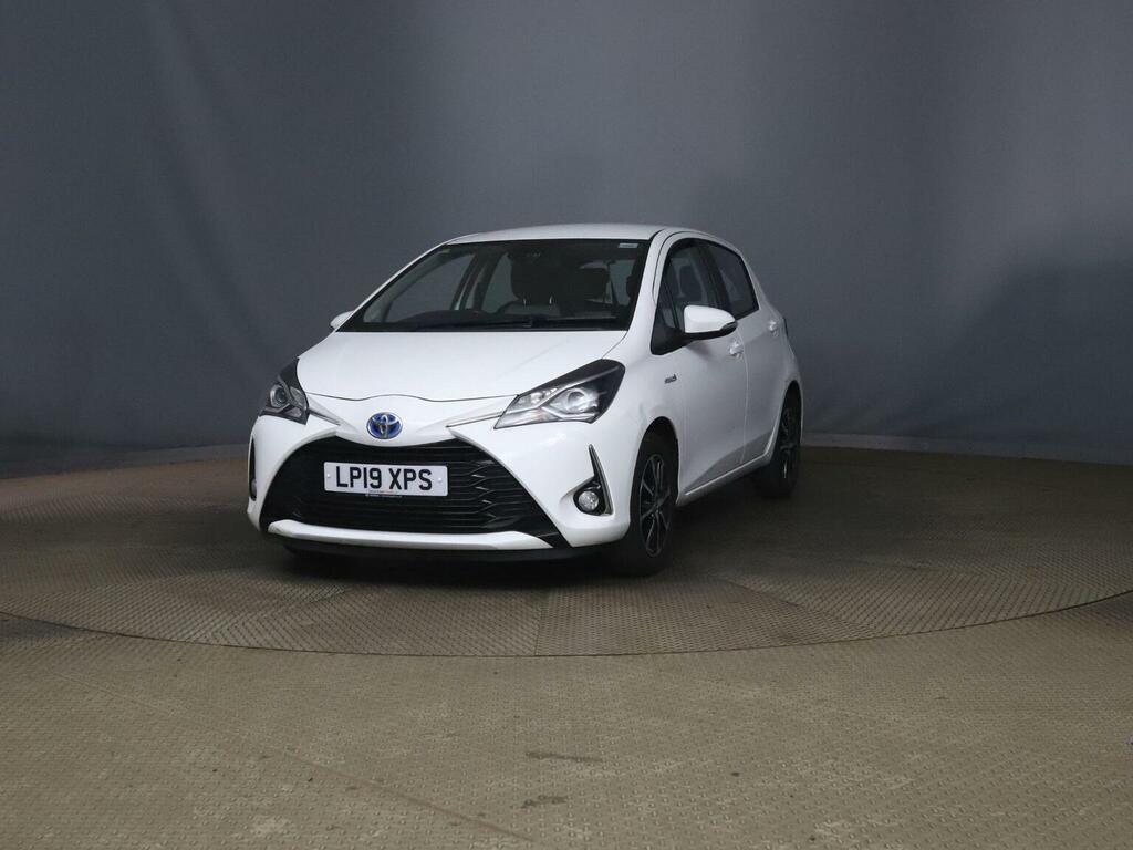 Toyota Yaris 1.5 Vvt-h Icon Tech E-cvt Euro 6 Ss White