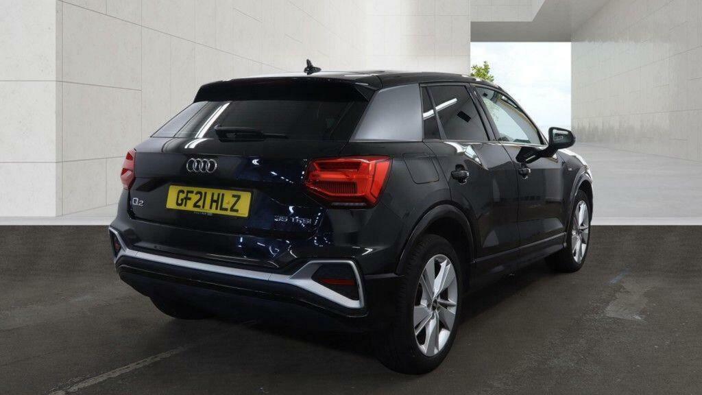 Audi Q2 1.5 Tfsi 35 Sport Suv S Tronic 150 Ps Black #17