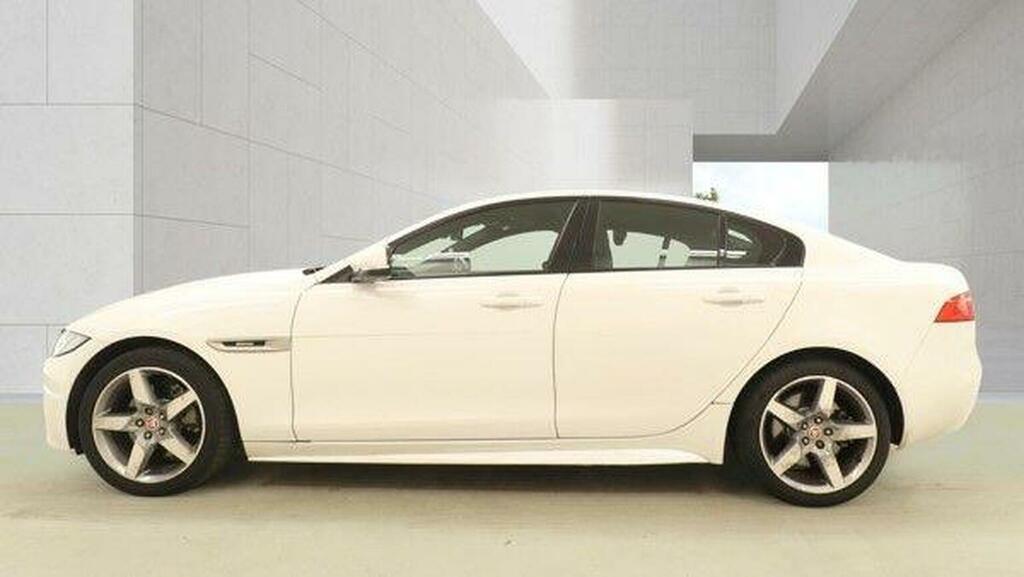 Jaguar XE 2.0 Gtdi R-sport Euro 6 Ss White #6