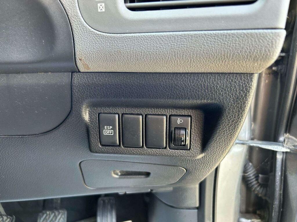 Nissan X-Trail Dci Tekna Silver #26