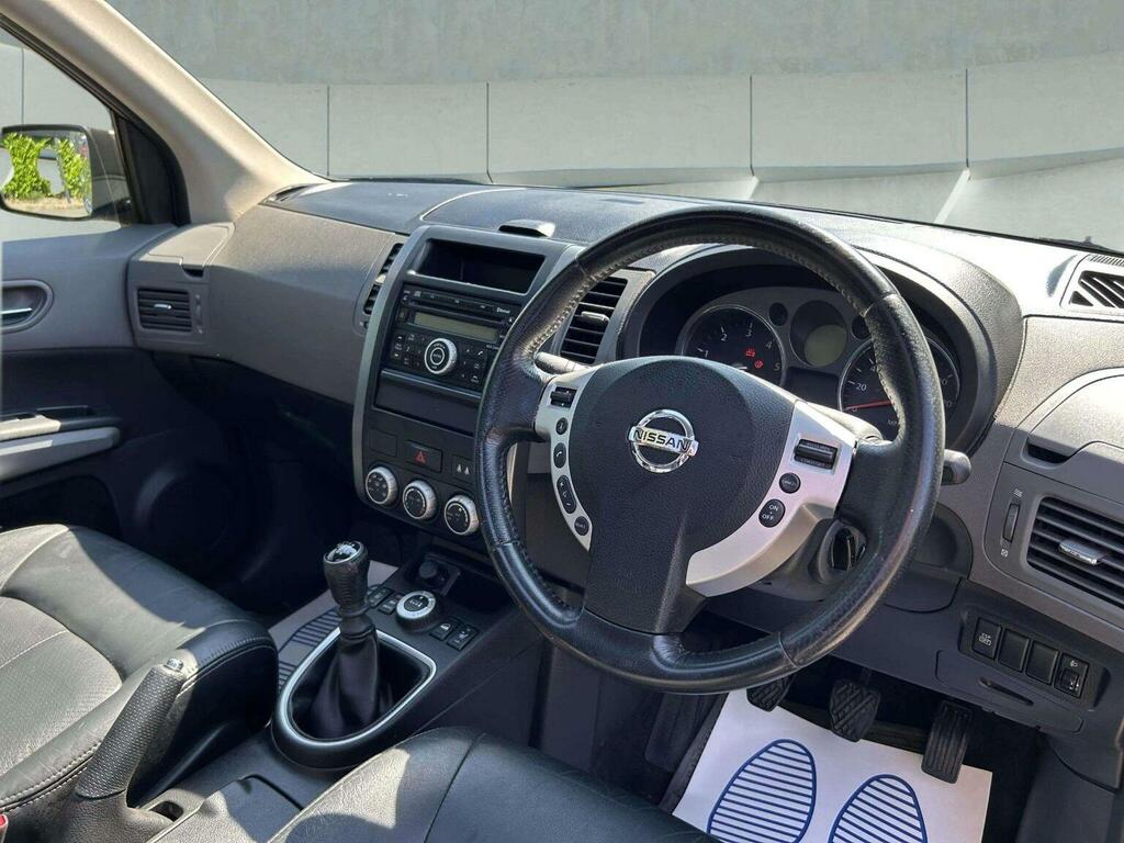 Nissan X-Trail Dci Tekna Silver #17