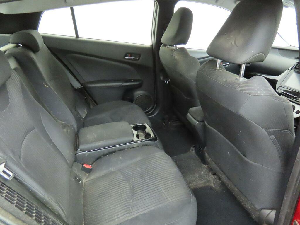 Toyota Prius+ Mpv White #11
