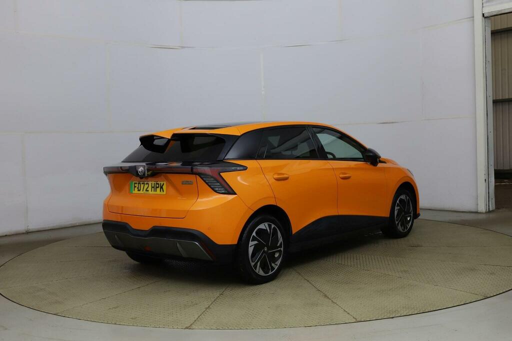 MG MG4 Hatchback 64Kwh Trophy Long Range 20227 Orange #6