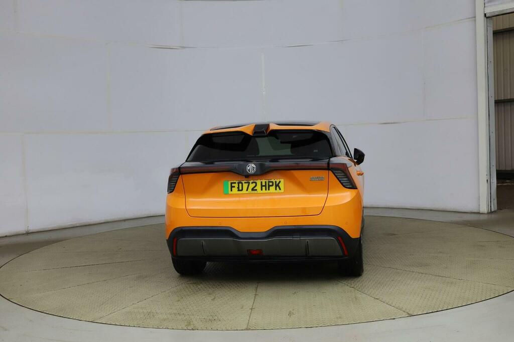 MG MG4 Hatchback 64Kwh Trophy Long Range 20227 Orange #4