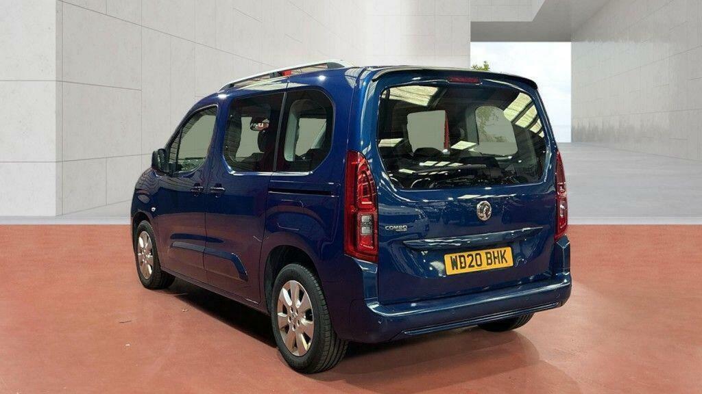 Vauxhall Combo Life 1.2 Turbo Energy White #14