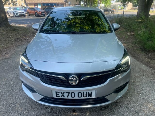 Vauxhall Astra 1.5 Turbo D Business Edition Nav Hatchback Die Silver #2