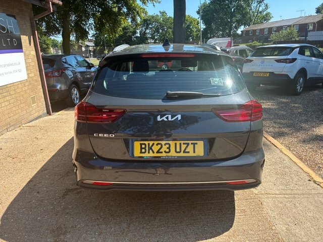 Kia Ceed 1.6 Crdi Mhev 2 Nav Sportswagon Hybrid Grey #5