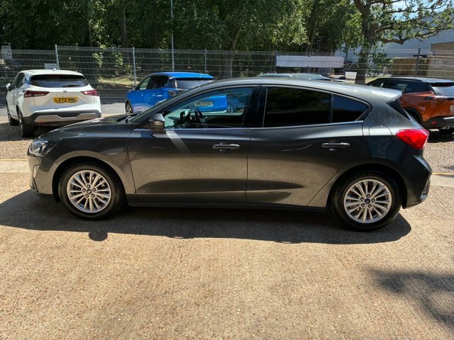 Ford Focus 1.5 Ecoblue Titanium Hatchback E YP21VCV Grey #3