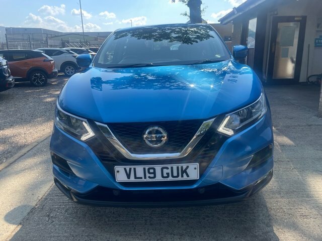 Nissan Qashqai 1.3 Dig-t Acenta Premium Suv Eur VL19GUK Blue #4