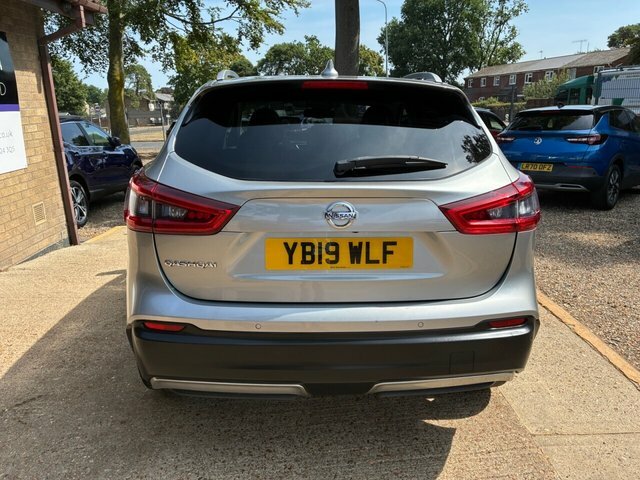 Nissan Qashqai 1.3 Dig-t N-connecta Suv Euro 6 YB19WLF Silver #5