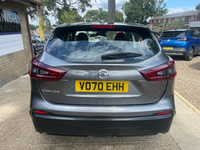 Nissan Qashqai 1.3 Dig-t Acenta Premium Suv Eur VO70EHH Grey #6