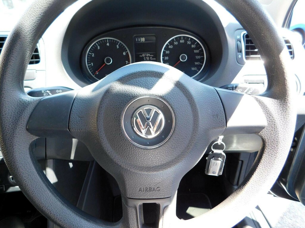 Volkswagen Polo 1.4 L 1.4 Match Hatchback Euro 5 Grey #28
