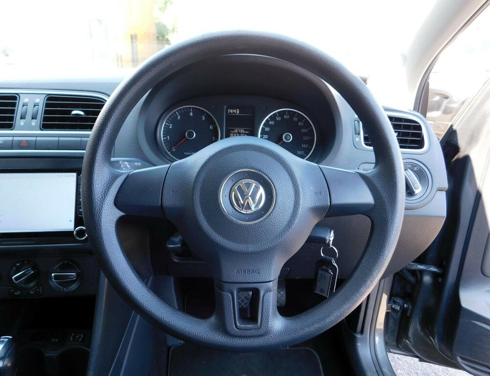 Volkswagen Polo 1.4 L 1.4 Match Hatchback Euro 5 Grey #14