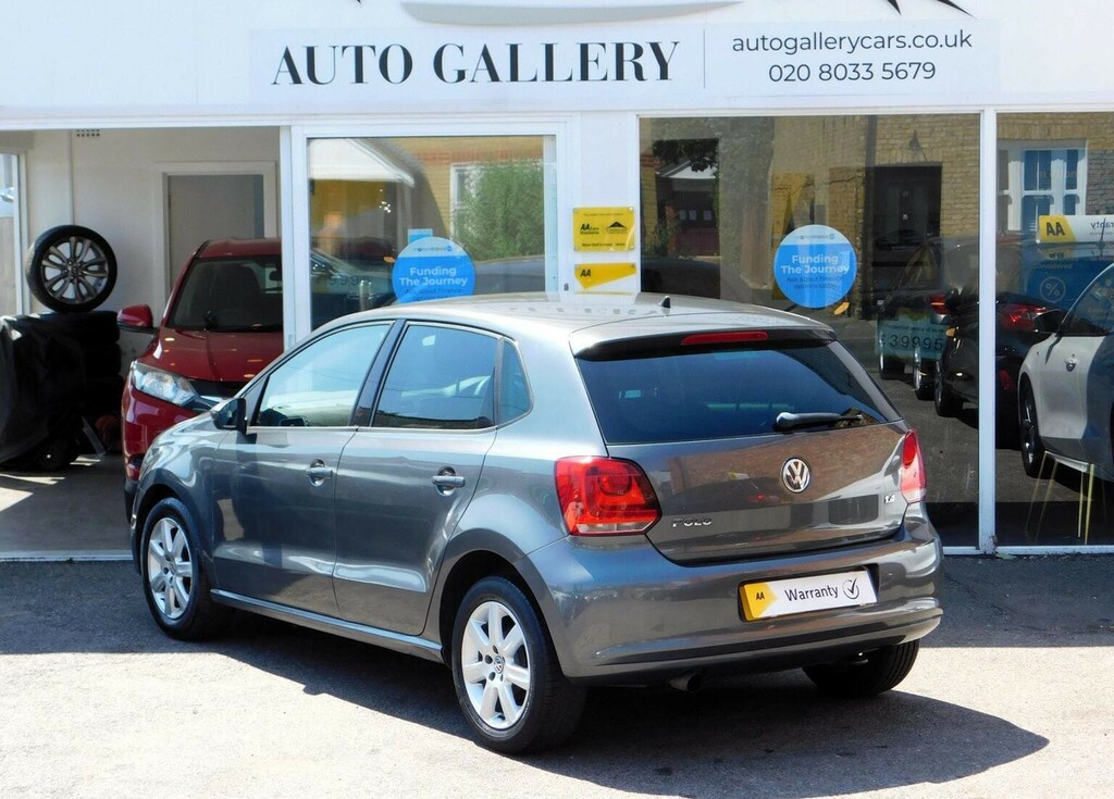 Volkswagen Polo 1.4 L 1.4 Match Hatchback Euro 5 Grey #30