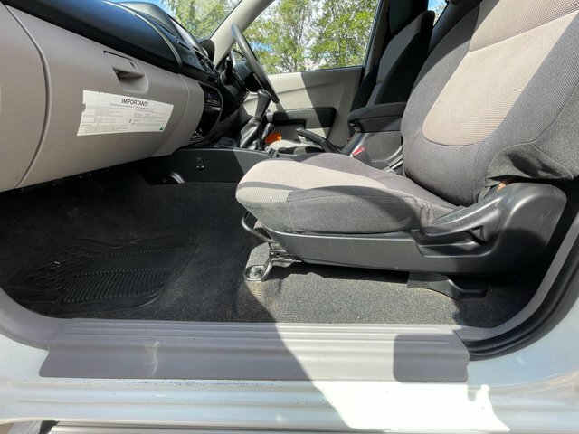 Mitsubishi L200  Black #28